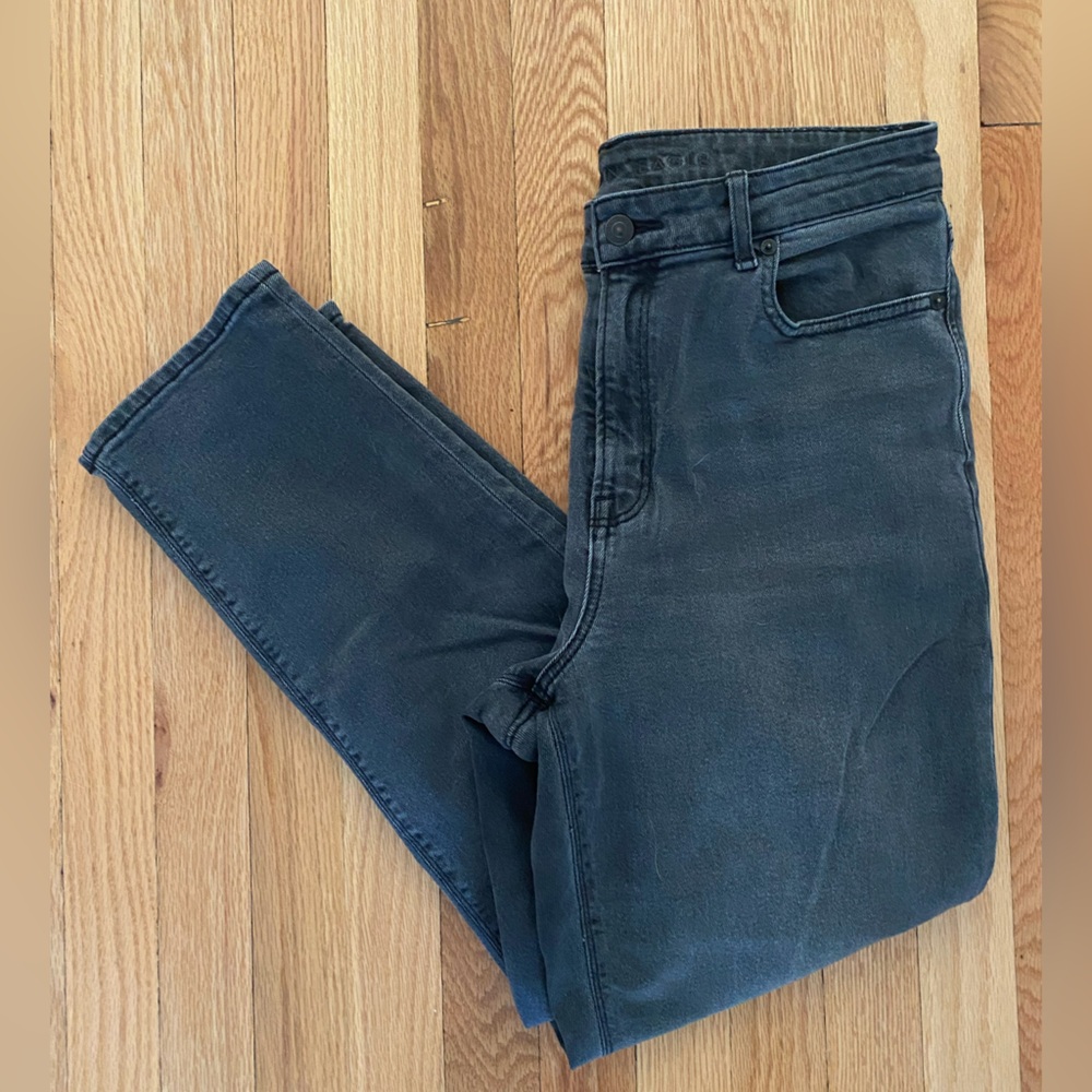 American Eagle Mom Jeans | Washed Black